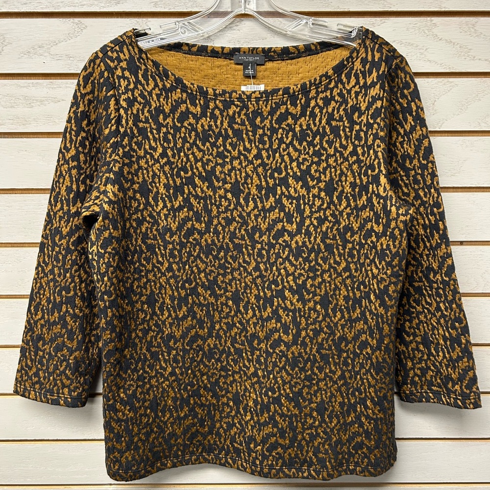 Ann Taylor Factory Black and Gold Long Sleeve Top